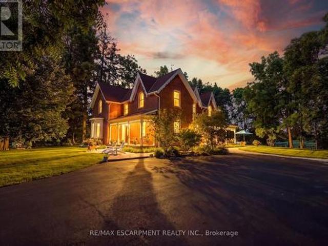 5515 Blind Line, Burlington, ON, L7P 0B1 house for sale | Listing ID W13637 | Royal LePage