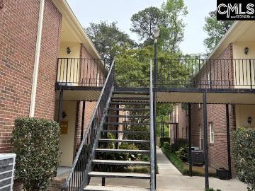 5516 Lakeshore Drive