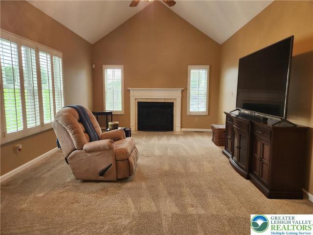 5516 Sunset Drive