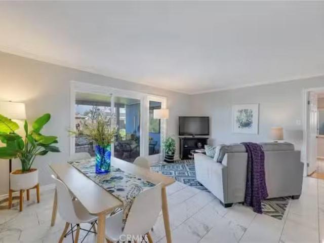5511 KANEL CIR, CYPRESS, CA 90630