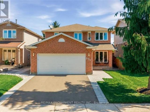 551 Deerhurst Drive, Burlington, ON, L7L 5V9 house for sale | Listing ID W13757 | Royal LePage