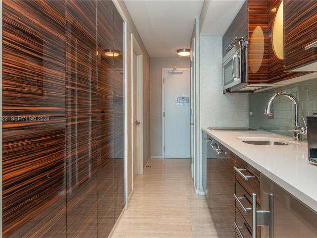 551 N Fort Lauderdale Beach Blvd, Unit H1715, Fort Lauderdale, FL 33304 | MLS #A11967
