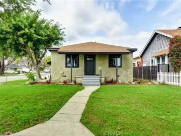 551 W CRESCENT DR, AZUSA, CA 91702