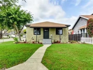 551 W CRESCENT DR, AZUSA, CA 91702
