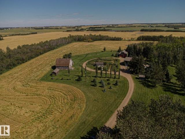 55257 Rge Rd 212, Rural Strathcona County, AB, T8L 4A9 house for sale | Listing ID E4505 | Royal LePage