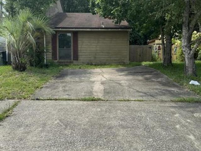 5526 Bennington Dr, Jacksonville, FL 32244