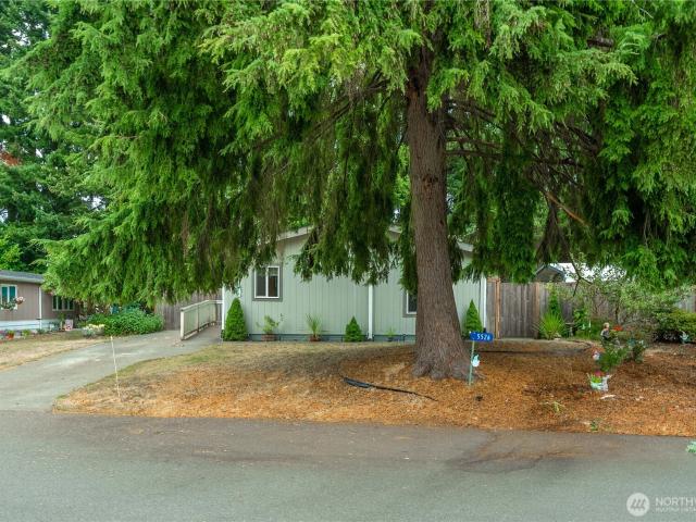 5526 Yakima Lane
