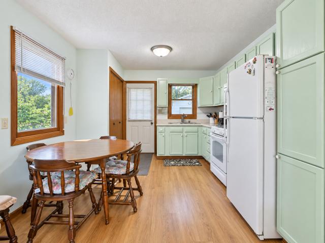 5528 Sibley Lake Road