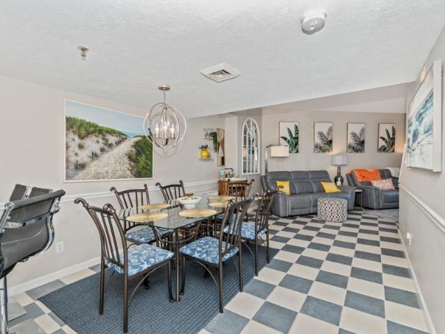 5523 N Ocean Blvd. 2205