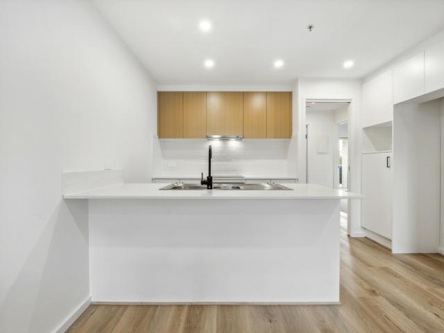 55/2 cornelius street coombs act apartment for rent lj hooker