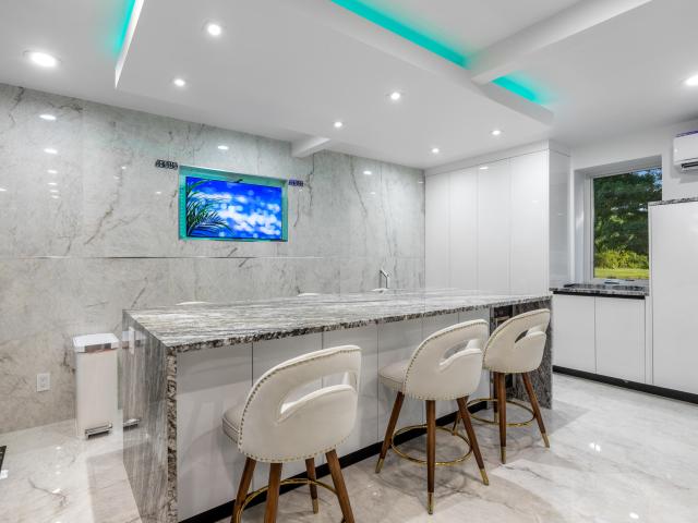 552 Dreamland Road