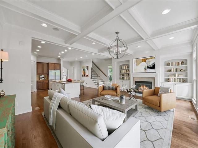 552 Sarabrook Place