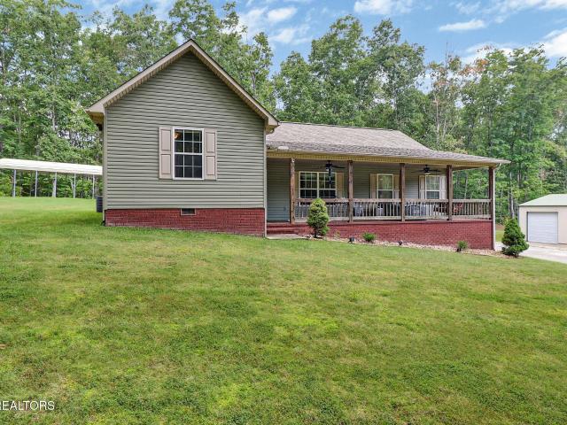 552 Robs Rd
