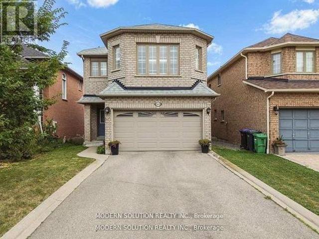 552 Wildgrass Road, Mississauga, ON, L5B 4H7 house for sale | Listing ID W13625 | Royal LePage