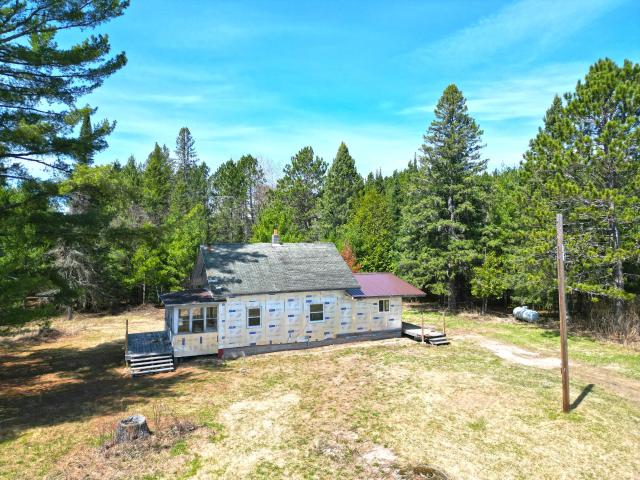 5535 Wahlsten Road