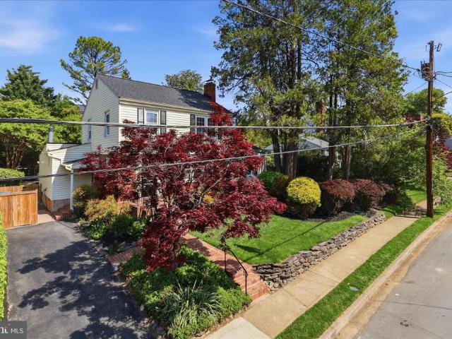 5537 10Th Street N