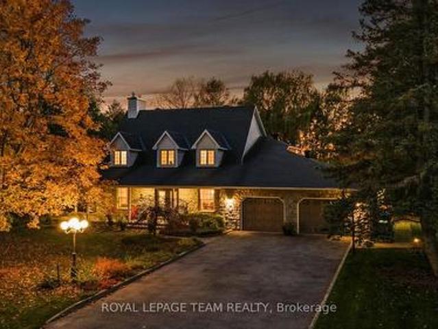 5532 Whitewood Avenue, Ottawa, ON, K4M 1C7 house for sale | Listing ID X14112 | Royal LePage