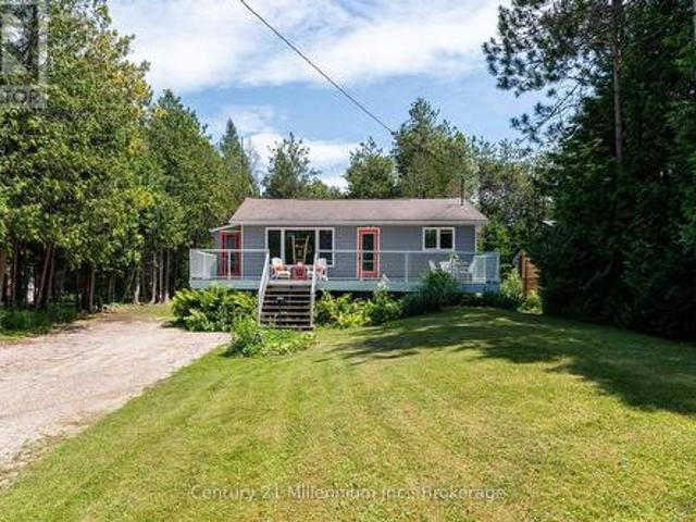 553 Bay Street, South Bruce Peninsula, ON, N0H 2T0 house for sale | Listing ID X13533 | Royal LePage
