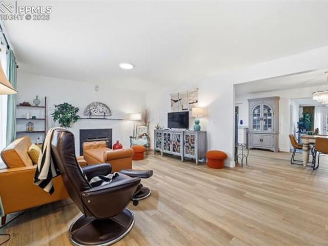 553 Marquette Drive