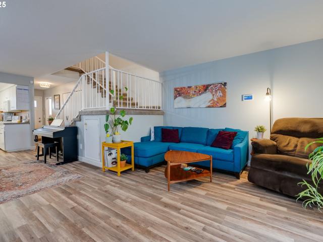 553 n hayden bay dr # 25