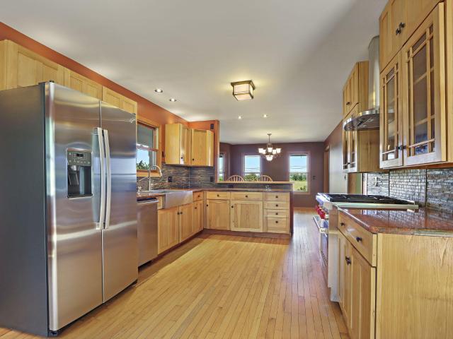 553 W Twin Lakes Rd