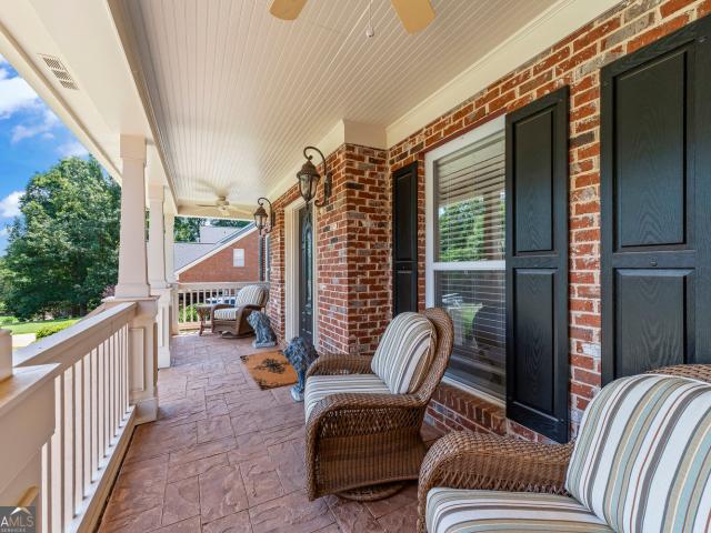 5548 Ridgemoor Drive