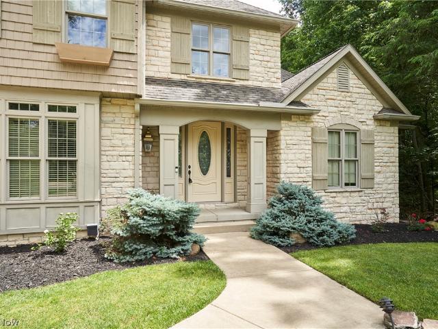 5541 Silver Fox Circle