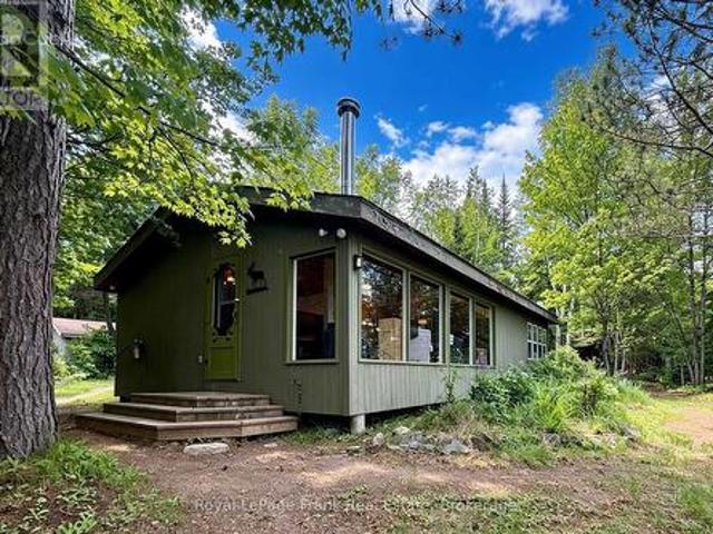 554A South Mckenzie Lake Road, South Algonquin, ON, K0L 2K0 house for sale | Listing ID X13495 | Royal LePage