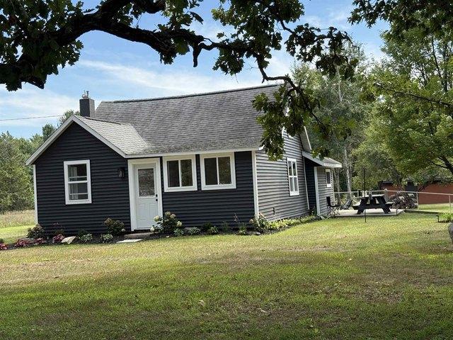 5555 Jordan Rd, Stevens Point, WI 54482