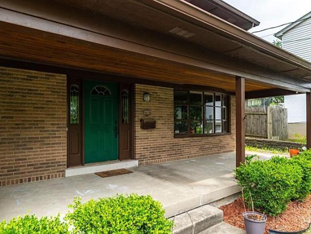 5558 Foxrun Court
