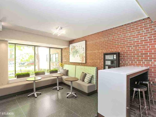 5550 S Dorchester 1 Bedroom Apartment for Rent at 5550 S Dorchester Ave, Chicago, IL 60637 Hyde Park