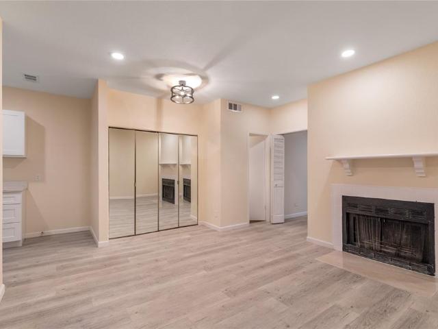 5550 Spring Valley Road # H23