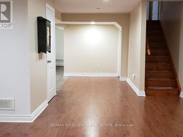 5553 Bonnie Street, Mississauga, ON, L5M 0N7 house for lease | Listing ID W13780 | Royal LePage