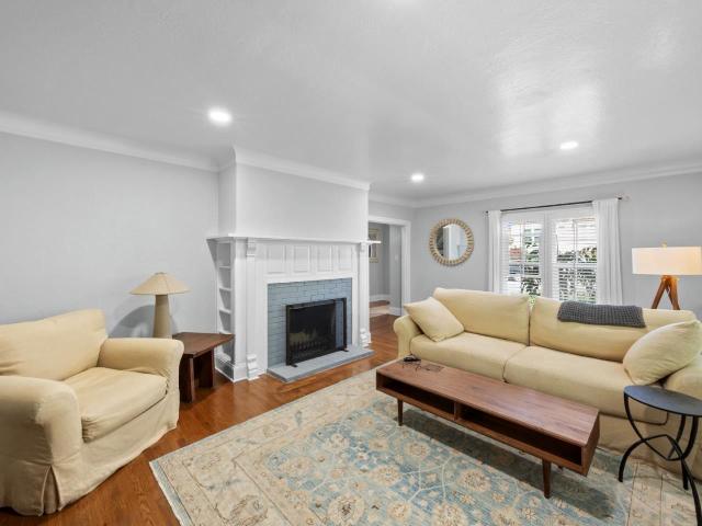 555 Begier Avenue