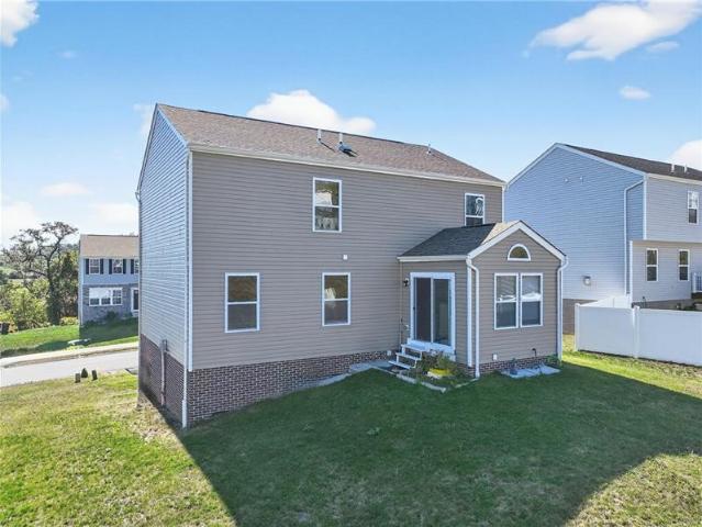 555 Gardenia Dr