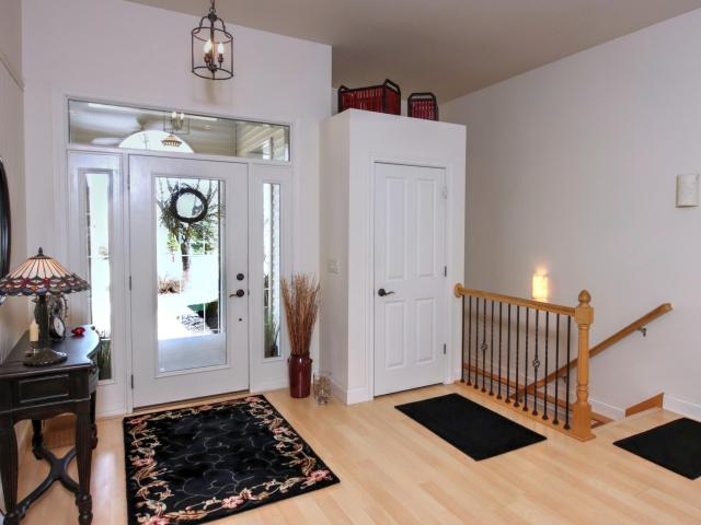 555 Moraine Dr