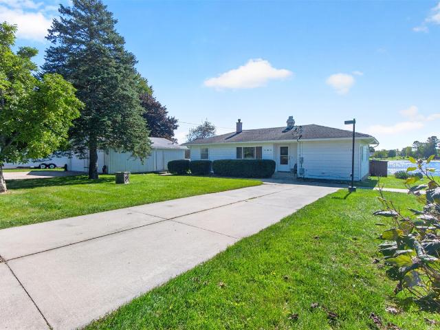 555 Norvell Beach Drive