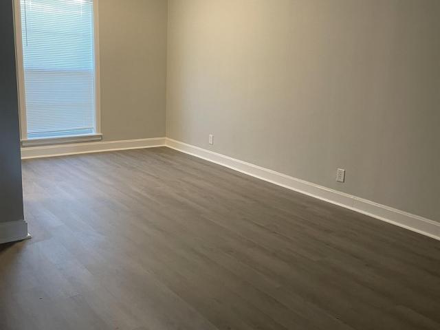 555 S. McDonough Street, 1 bed, 1 full bath