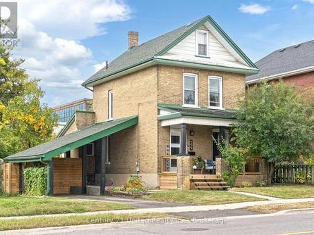 555 Romaine Street, Peterborough Town Ward 3, ON, K9J 2C8 house for sale | Listing ID X13843 | Royal LePage