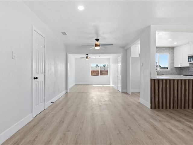 555 W Morgan
