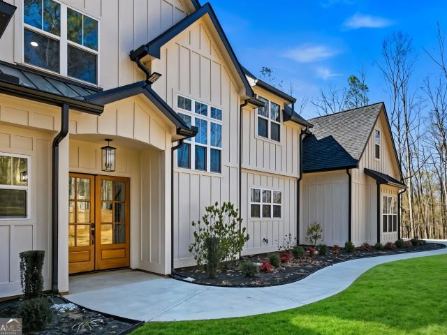 5567 Tyree Road