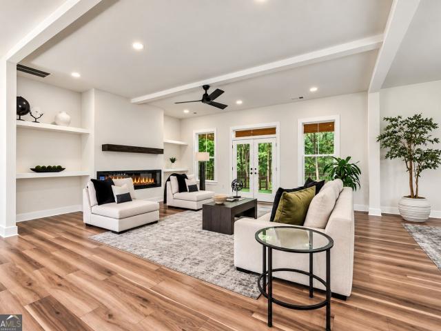 5567 Tyree Road