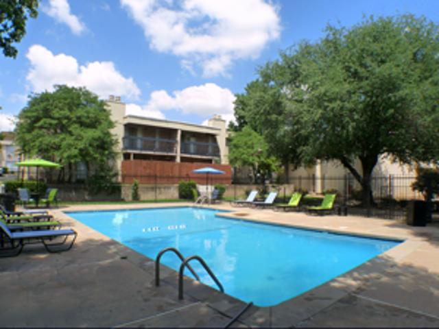 5560 Medical Center Apartments 1 Bedroom Apartment for Rent at 5560 N Portland Ave, Oklahoma City, OK 73112