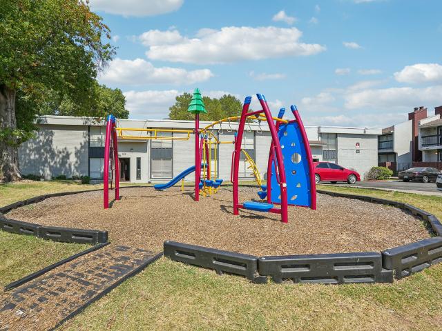 5560 Medical Center Apartments 1 Bedroom Apartment for Rent at 5560 N Portland Ave, Oklahoma City, OK 73112