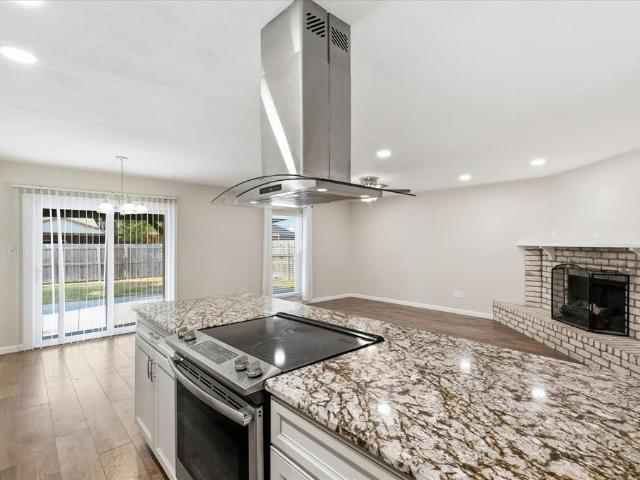 5561 Rutledge Drive