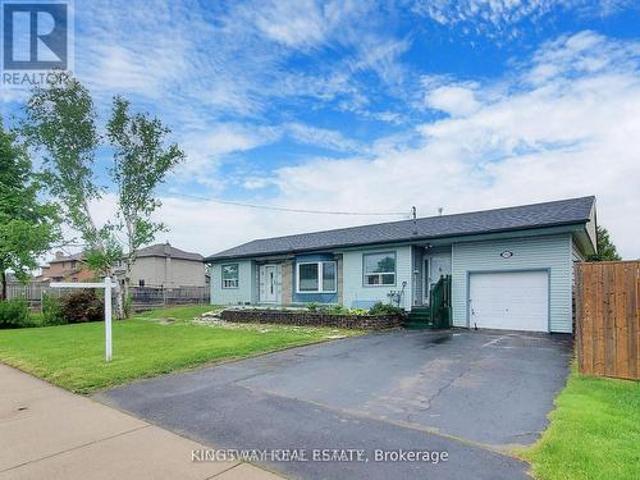 556 Barton Street E, Hamilton, ON, L8E 5N3 house for sale | Listing ID X13666 | Royal LePage