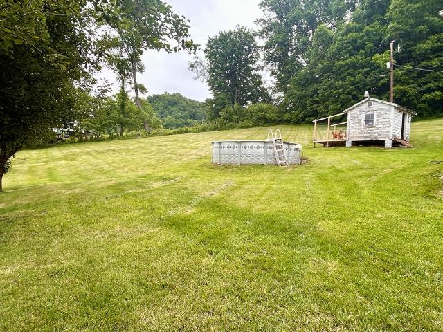 556 Swords Creek Road