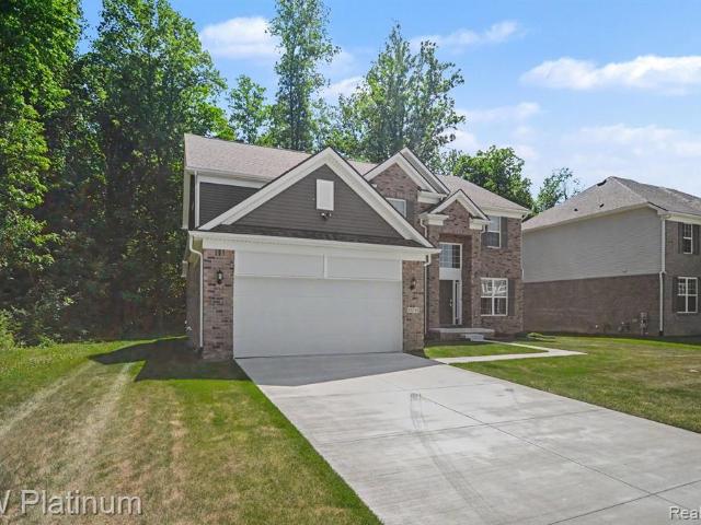 55740 Beacon Shore Drive