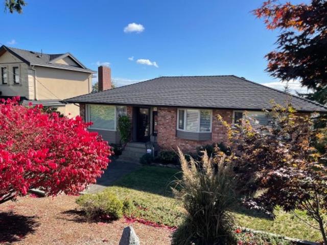 5570 Carson Street, Burnaby, BC, V5J 2Z2 house for sale | Listing ID R3177 | Royal LePage