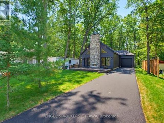 557 Bayview Drive, Ottawa, ON, K0A 3M0 house for sale | Listing ID X13562 | Royal LePage